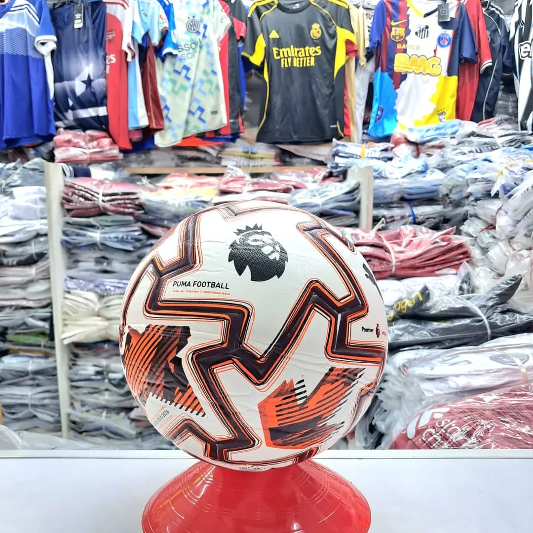 FOOTBALL Match balls